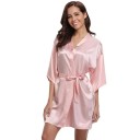 Damesjas van imitatiezijde Lichte elegante jas met strik in de taille van een koord Fijne polyester voor comfortabel gebruik thuis en ontspanning 1