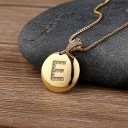 Damesketting met een alfabetletter 6