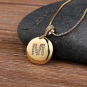 Damesketting met een alfabetletter 14
