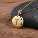 Damesketting met een alfabetletter 21