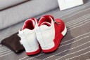 Damesneakers i to farver 11