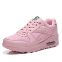 Damesneakers med øjenprint J830 11