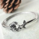 Damesring met bloem D1372 1