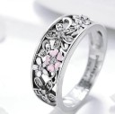 Damesring met bloemen D1131 1