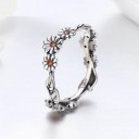 Damesring met bloemen D1235 2