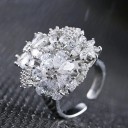Damesring met bloemen D1480 3