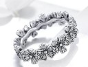 Damesring met bloemen D2042 1