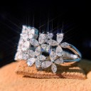 Damesring met bloemen D2756 2