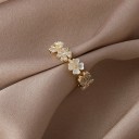 Damesring met bloemen D2811 1
