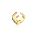 Damesring met een alfabetletter D2399 10