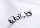 Damesring met een olifant 2