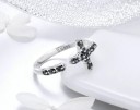 Damesring met kruis D2062 3