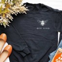 Damessweater met bij 1