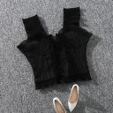 Damestop met veterdetail 5