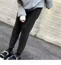 Damestrikkede joggingbukser med mønster 5