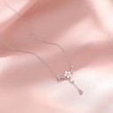 Damhalsband med blomma D714 7