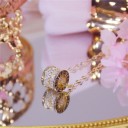 Damhalsband med hänge D197 2