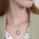 Damhalsband med runt hänge D720 4
