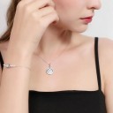 Damhalsband med runt hänge D750 5