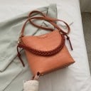 Dams crossbody väska i hinkform med krokodilprägling Flätat handtag med dekorativa knutar Lång axelrem av PU-läder och polyester 4