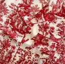 Dams pyjamas i vit färg med röda mönster Skjorta med krage och lång ärm med knappar och bröstficka samt byxor i polyester och rayon 2