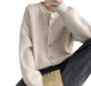 Damsk cardigan i bomull och akryl med långa ärmar och knäppning med knappar Enfärgad tröja i universell storlek Elegant dammode 12