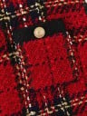 Dámská áčková mini sukně s červeným kostkovaným vzorem Dvě přední kapsy se zlatými knoflíky Strukturovaná látka Bavlna a polyester 3