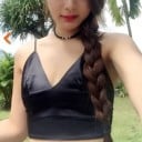 Dámská bralette podprsenka s výstřihem do V a tenkými ramínky Lesklý povrch Široký spodní lem Zapínání na háčky Spandex Univerzální velikost 7