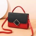 Dámska crossbody kabelka do ruky aj cez rameno Kontrastná klopa Geometrická kovová ozdoba Dlhý popruh PU koža 20,5 x 15 x 7,5 cm 3