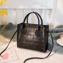 Dámská crossbody kabelka s krokodýlím vzorem Hranatá kabelka se dvěma uchy a dlouhým popruhem Do ruky i přes rameno PU kůže a polyester 2