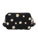Dámska crossbody kabelka so vzorom sedmokrások Široký nastaviteľný popruh Zapínanie na zips PU koža 19 x 6 x 12 cm Na každý deň 9