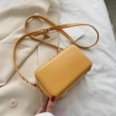 Dámská crossbody kabelka ve tvaru krabičky Zapínání na zip Kovové nožičky Nastavitelný popruh s karabinkami PU kůže 17 x 10 x 8,5 cm 11