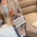 Dámska crossbody kabelka vo forme kufríka Horné ucho a široký textilný popruh Veľký nápis a pruhy Zlaté kovanie PU kože 17,5 x 11,5 x 7,5 cm 7