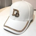 Damska czapka z daszkiem z błyszczącymi kamieniami na brzegu daszka Metalowa aplikacja z kamieniami na przedniej części Bawełniana czapka 1