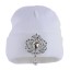 Damska czapka zimowa z dekoracją 3
