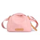 Dámska kabelka cez rameno so zipom Zaoblený tvar Široký popruh Nylon s polyesterom 24 x 17 x 14 cm Kompaktná taška s nášivkou vpredu 3