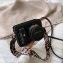 Dámská kabelka přes rameno ve tvaru fotoaparátu Kulatá kapsa na zip Malá kapsa s patentkou Široký popruh s leopardím vzorem 1