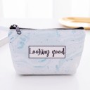 Damska kosmetyczka na zamek błyskawiczny z marmurowym wzorem i angielskim napisem Małe etui 12 x 9 x 3,5 cm z PU skóry Do torebki i w podróż 3