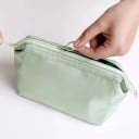 Dámska kozmetická taška so širokým otvorom na líčidlá a drobnosti Lichobežníkový tvar Zips s kovovými krúžkami Nylon 18 x 13 x 9 cm 9