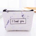 Dámska kozmetická taštička na zips s mramorovým vzorom a anglickým nápisom Malé puzdro 12 x 9 x 3,5 cm z PU kože Do kabelky aj na cesty 1