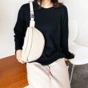 Dámská ledvinka z PU kůže ve tvaru půlměsíce Hlavní oddíl na zip Široký nastavitelný popruh Přes pas i crossbody 27 x 13 x 7 cm 6