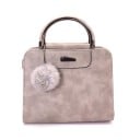 Damska mała torebka do ręki Mocne metalowe uchwyty Ozdobny pompon na łańcuszku Matowa skóra PU Kształt kuferka Wymiary 22 x 17 x 10 cm 3