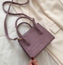 Dámská mini kabelka do ruky se vzorem krokodýlí kůže Dvě krátká ucha Dlouhý nastavitelný popruh přes rameno PU kůže 17 x 13,5 x 8 cm 3