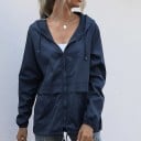 Dámská nepromokavá bunda s kapucí na zip Lehký polyester Šňůrka v kapuci i v dolním lemu Pružné manžety Dlouhý rukáv Volnější střih 3