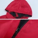 Dámská oboustranná bunda s kapucí a vzorovanou rubovou stranou Zapínání na zip Boční kapsy Nabrané manžety Polyester a bavlna 9