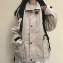 Dámska oversize dzseki állógallérral Zipzáras és patentos záródás Nagy zsebek klappal Kisebb zseb a hónaljban Poliészter és pamut keverék 2