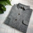 Dámska oversize košeľa do chladného počasia Voľný strih s košilovým golierom Šedý diagonálny vzor Dve náprsné vrecká Strapce na leme Polyester 5