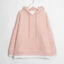 Dámska oversize mikina s kapucňou a klokaniou kapsou Vrstvený vzhľad s bielym lemom Spadlé ramená Bočné rozparky Polyester a bavlna 4