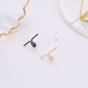 Dámská ozdobná manžeta na ucho ear cuff Otevřený tvar pro nasazení na okraj boltce Bižuterní kov se zirkony nebo imitacemi perel 33
