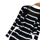 Dámská pletená souprava krátký propínací svetřík a přiléhavé šaty na ramínka pruhovaný vzor univerzální velikost polyester černobílá na jaro 6